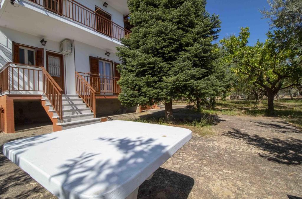 Manousi 2 - First Floor Vila Mystras Exterior foto